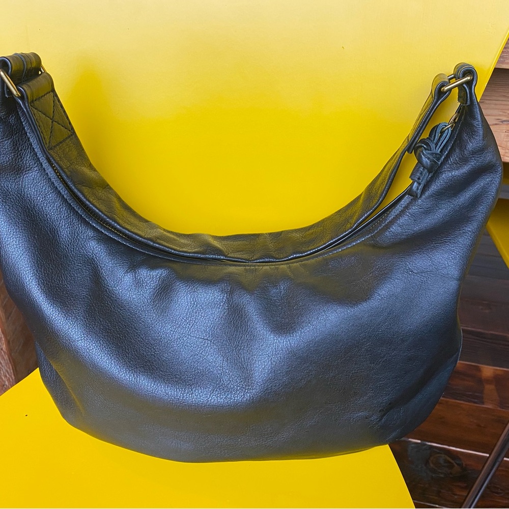 Madewell Elegant Black Leather Shoulder Bag